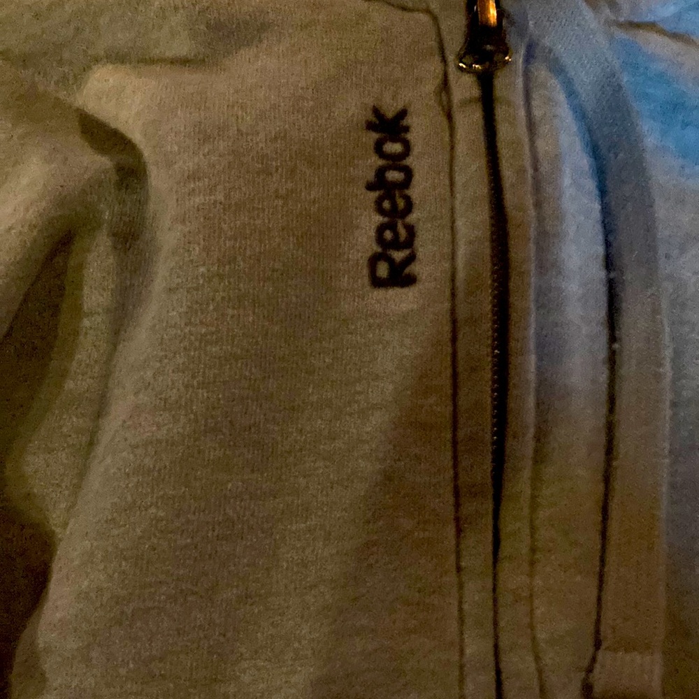 Reebok  xs hoodie gray girls